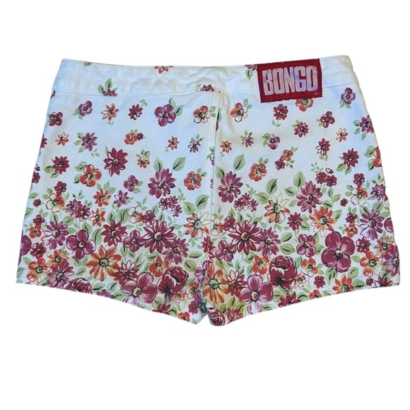 Vintage 90s BONGO Women's White Floral Denim Shorts by Gene Montesano - Picture 4 of 6